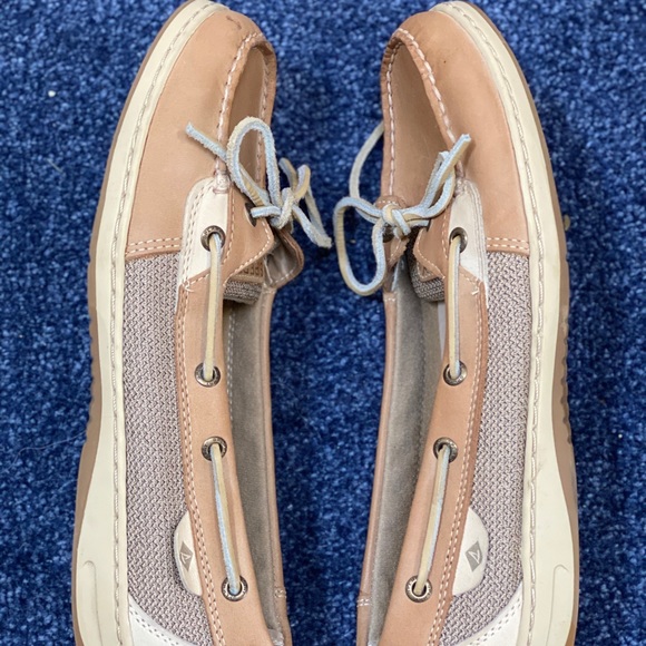 Like New Women’s Sperry Angelfish Boat Shoes - Picture 3 of 5
